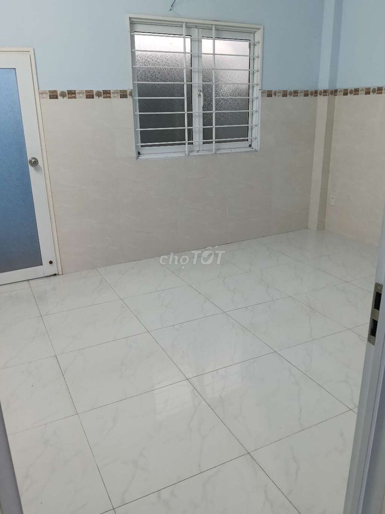 Rent house has an interior of 373/Plainsbove.