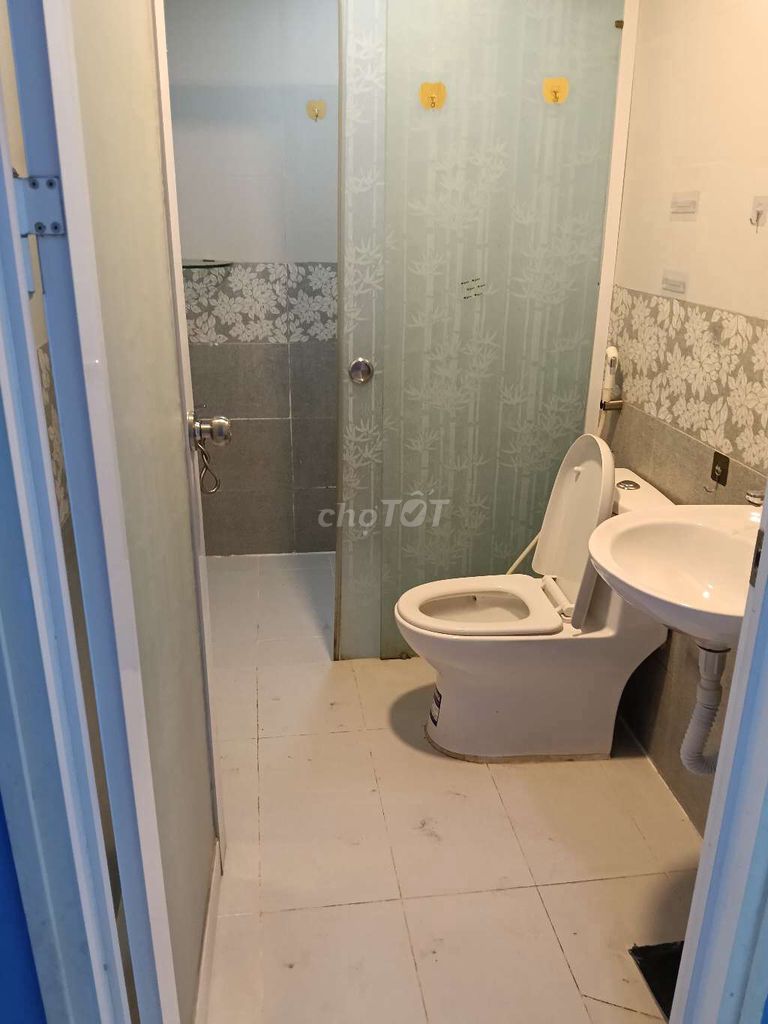 Rent house has an interior of 373/Plainsbove.