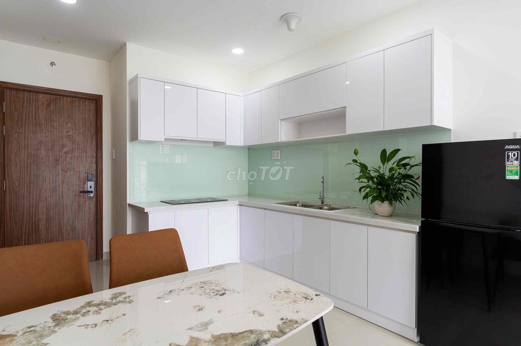 The Western Capital apartment, District 6.