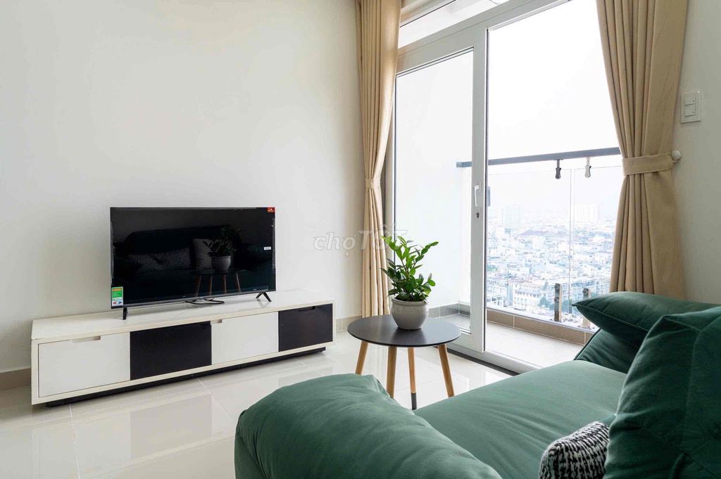 The Western Capital apartment, District 6.
