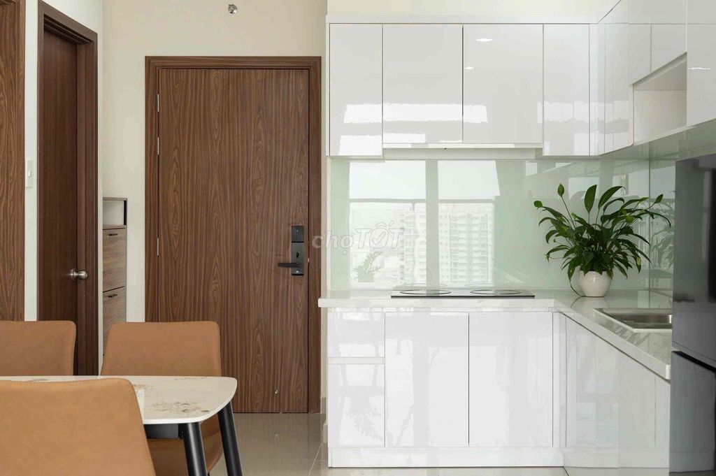 The Western Capital apartment, District 6.