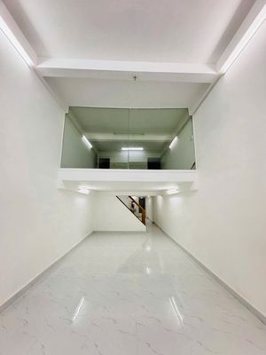 Rent a Đinh Tiên Hoàng house.
