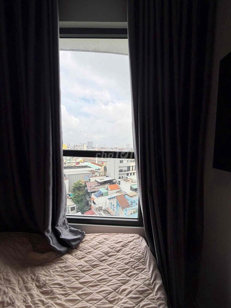 I'm renting the Dhome District 6. 1 bedroom - full interior -15 million