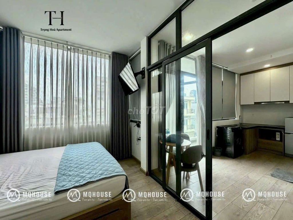 The studio apartment 1 .40 m .2_Full Psalm Seven near the Hall Bridge 1