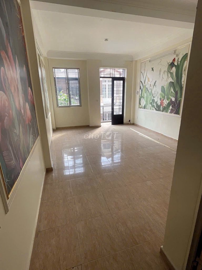 Rent a 1.Hoa Lan x16 MM 3th floor, 6 bedroom 6 toilets, 35 million
