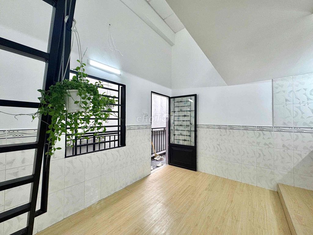 Rent new guard rooms - near aeon Tân Phú - cheap commercial college