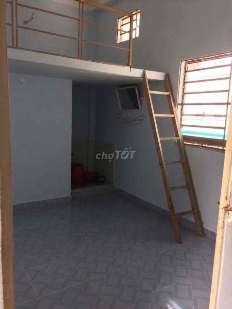 One and a half million a month! Rent a cheap room near Etown Republic- Hoàng Hoa Thám.
