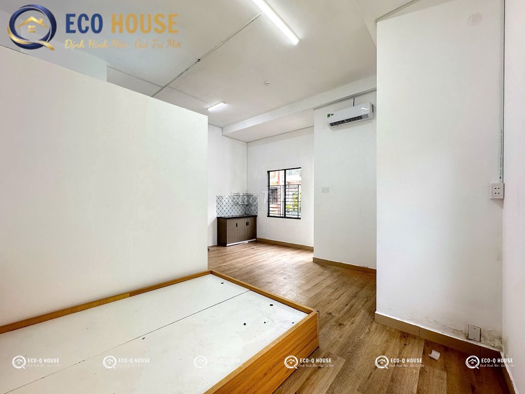 Tân Phú large balconies - sold wooden floor floor large interiors