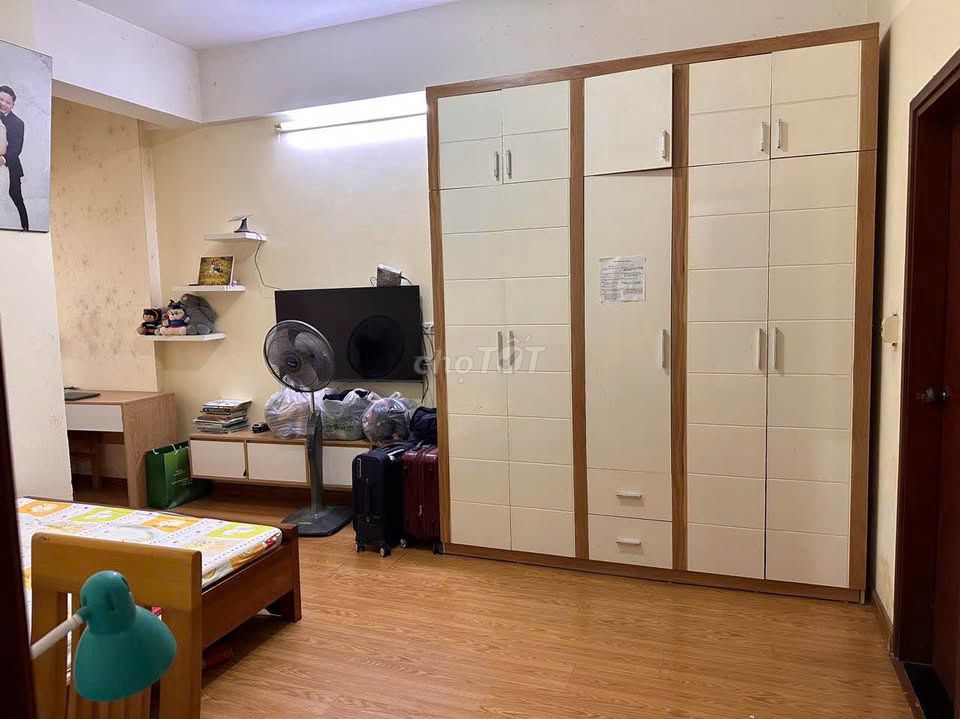 Rent C/c Âu Cơ Tower - square 98 m 3 bedrooms renting 10 million a month