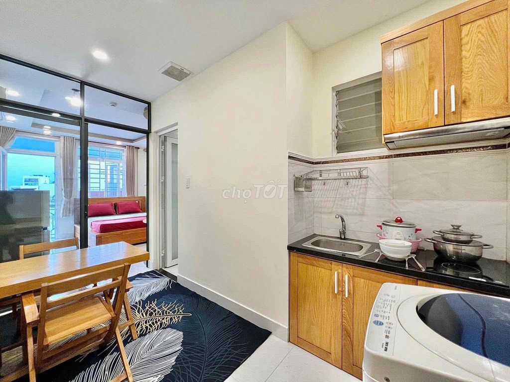 Supercreate. A bedroom. A nice banding.