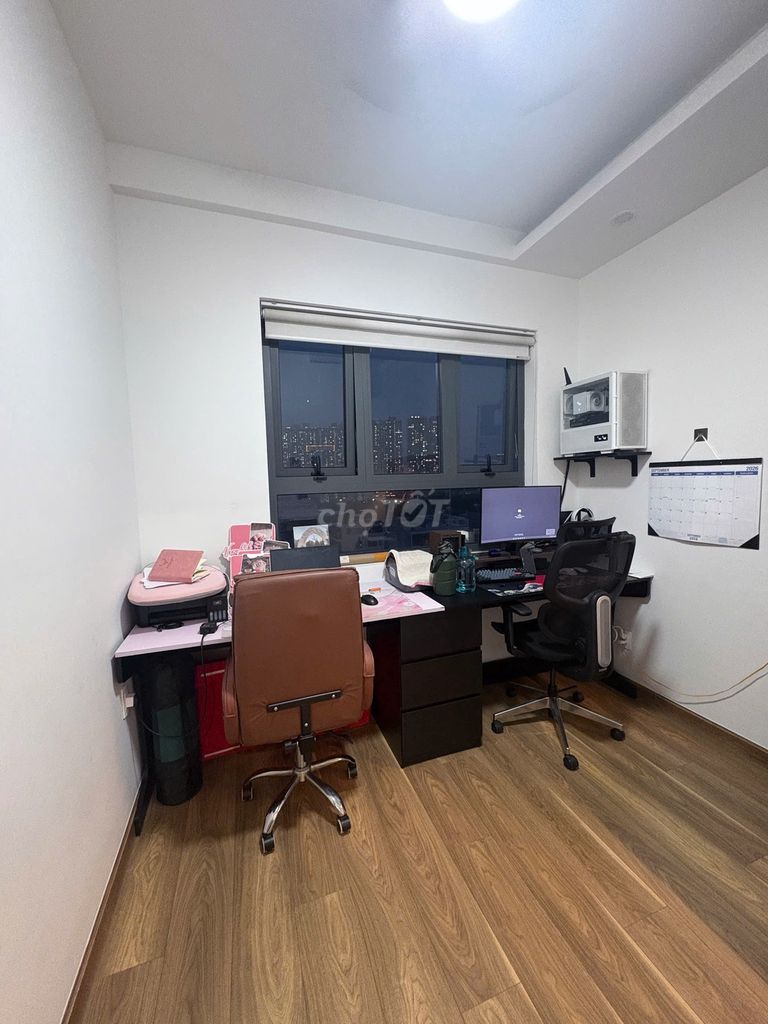 Rent a 3-room apartment 86 M2 full high-end furniture in the county of 7 Đào Trí