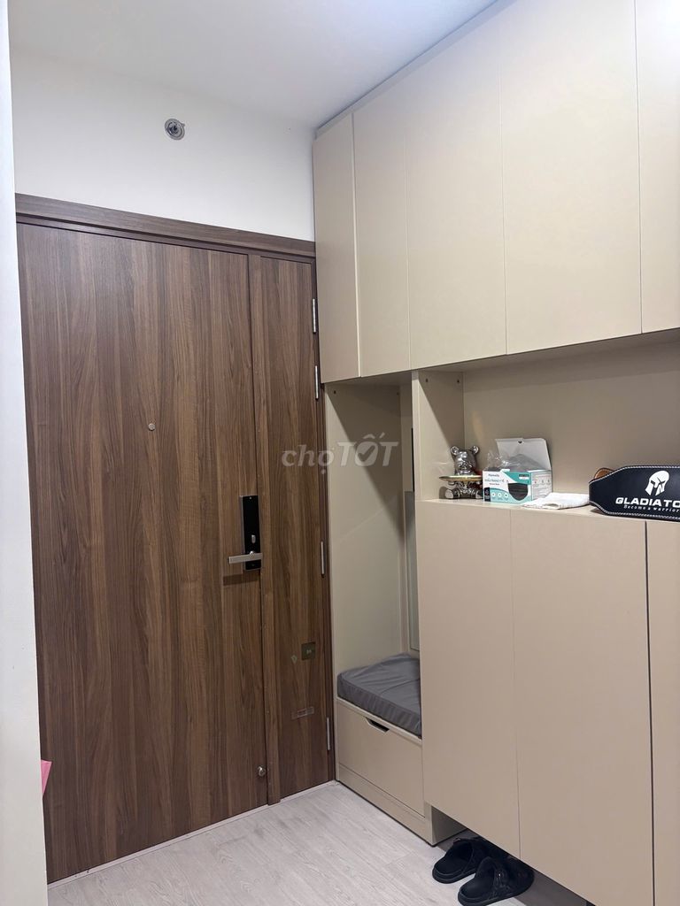 Rent a 3-room apartment 86 M2 full high-end furniture in the county of 7 Đào Trí