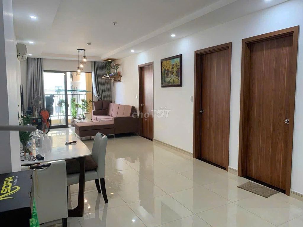 Sky Center building, Phổ Quang, tb: 3 p sleeps, 90 m2, Full interior, 18 million a month