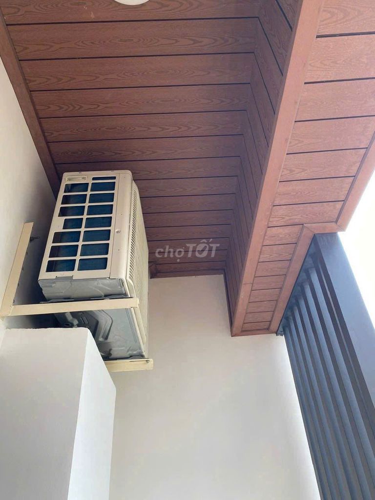 Sky Center building, Phổ Quang, tb: 3 p sleeps, 90 m2, Full interior, 18 million a month