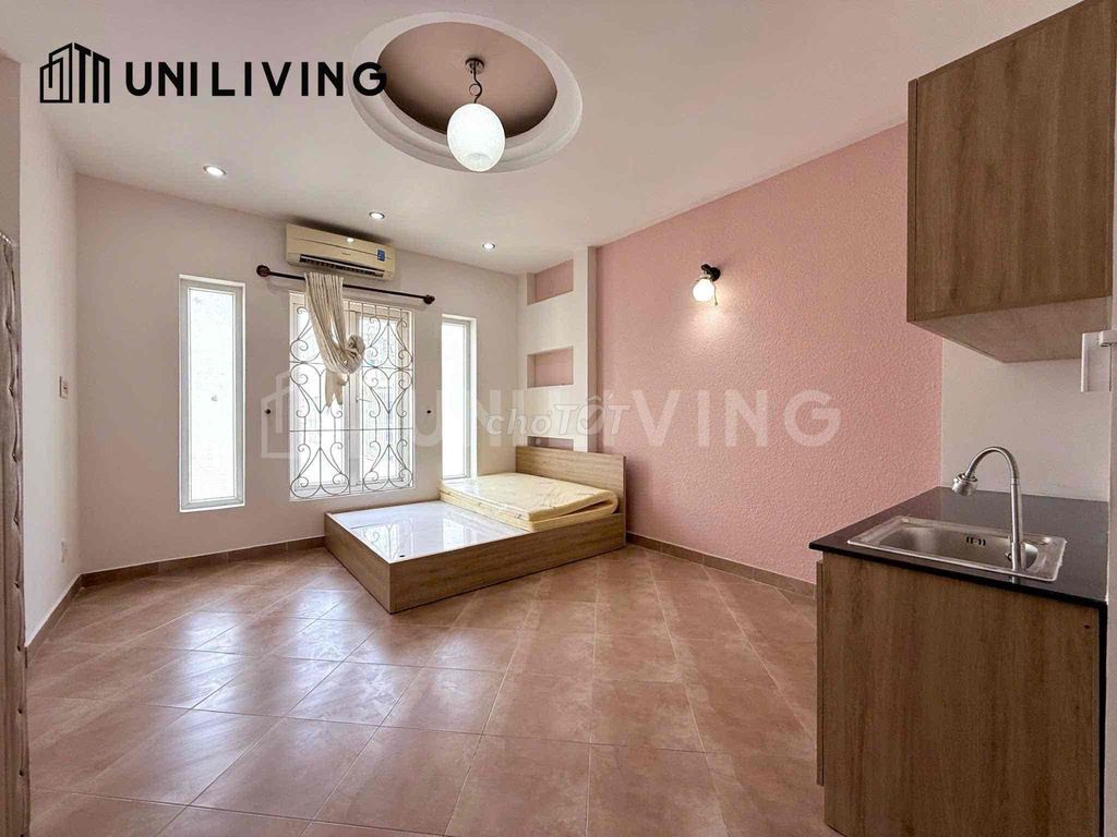 The studio apartment is located right near vlu cs3.