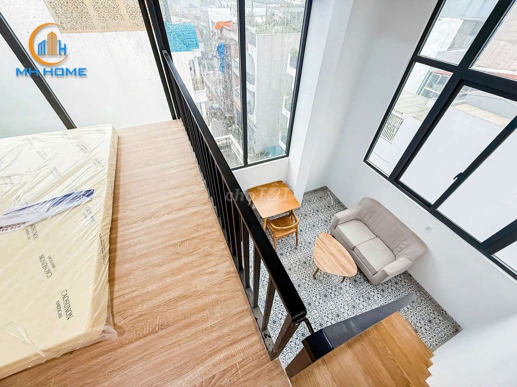 oscillate large windows, University rmit, ntt, middle paint, him la