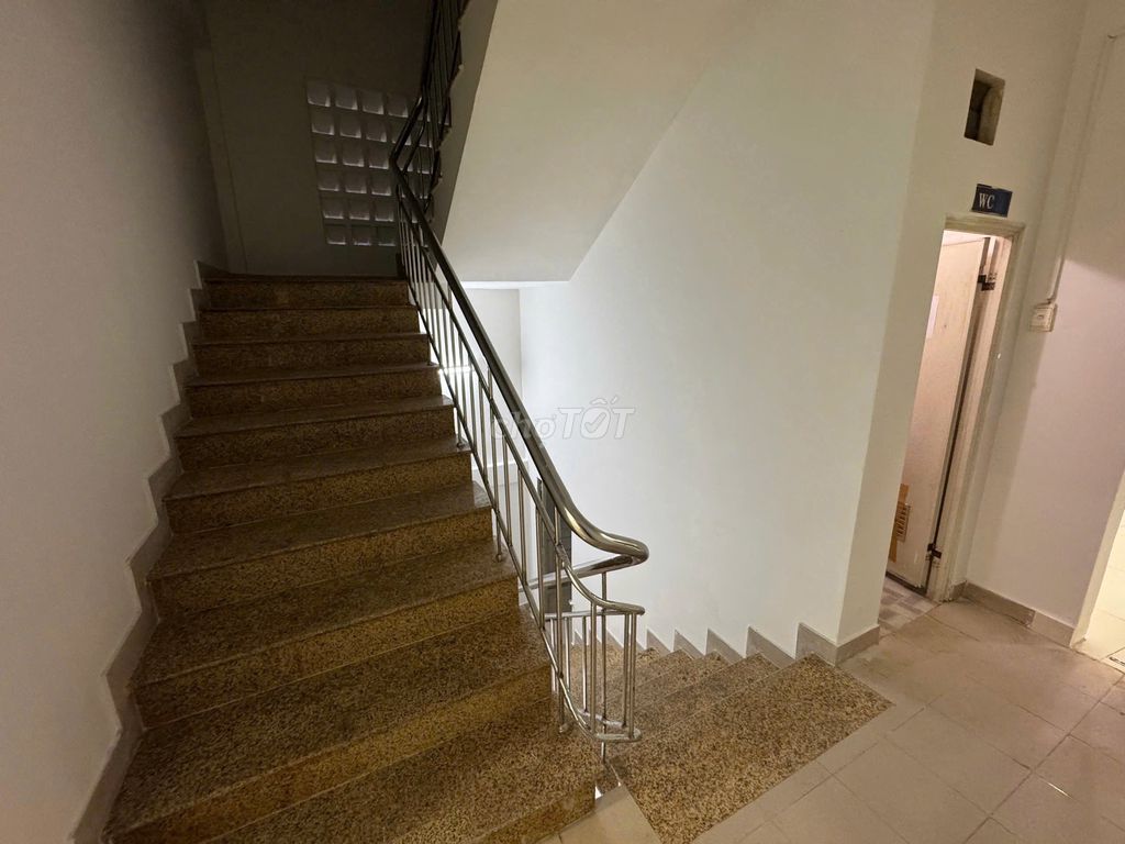 Rent 422 Lý Thái Tổ, District 10 – 5 X20 M, 4 floors - 70 million