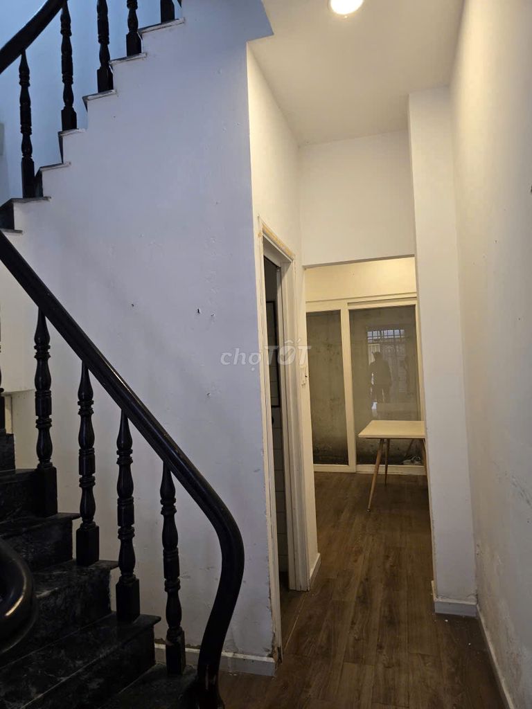 1 st floor 1-two p sleeps 2 Cô Bắc Bridges cost 15 million a month