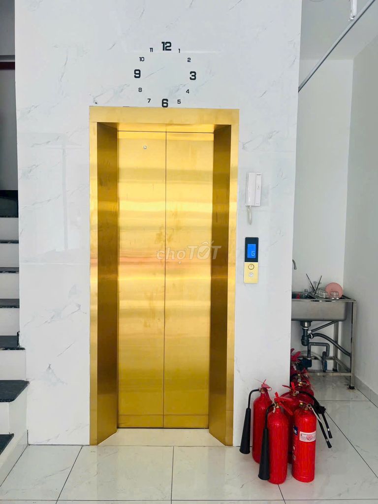 Rent two one-one detectives, District 1-4-story elevator-- 60 million.