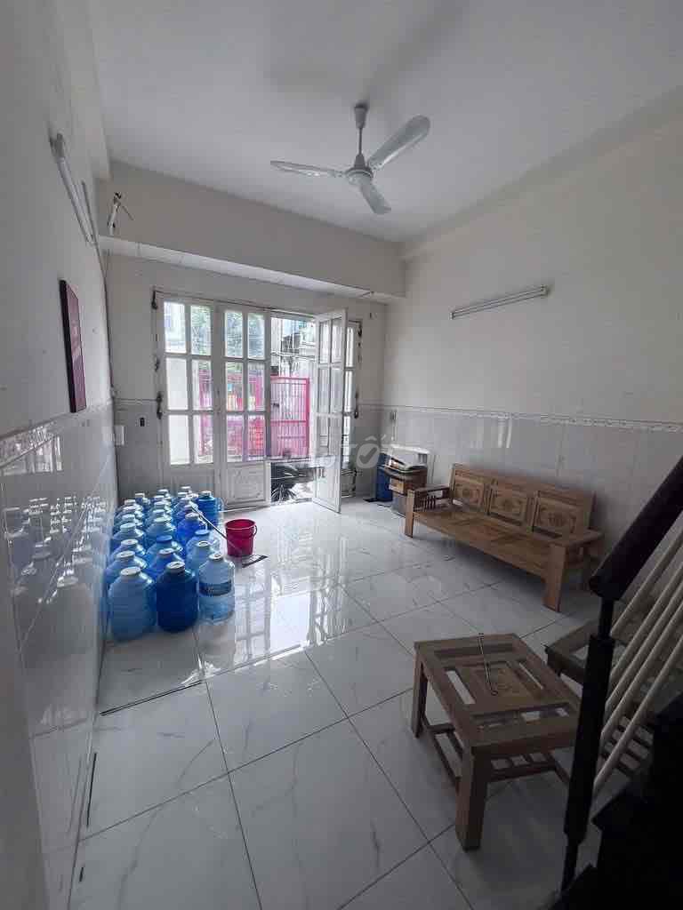 SIX Bình Trị Đông B, Bình Tân district (4 m*27 m) 108 m2, 10 bedrooms, 4 toilets, 2