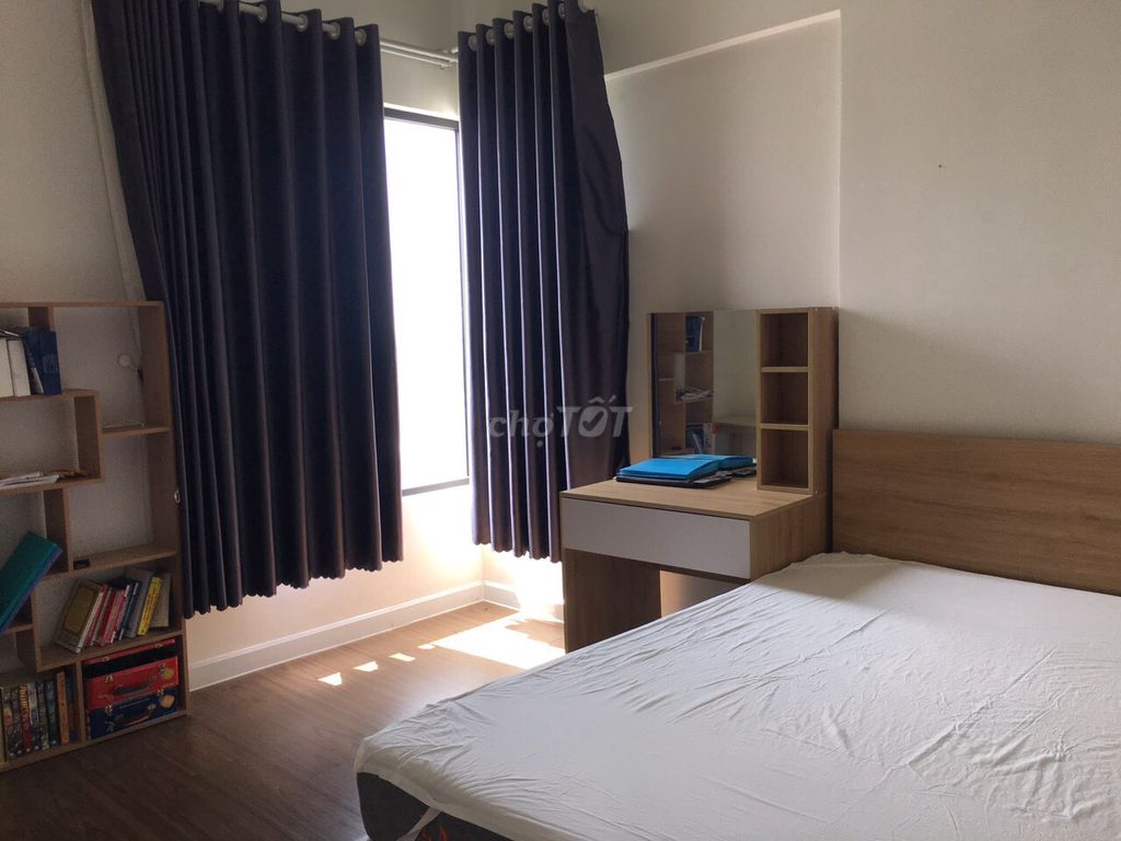 Rent a nice Safira apartment with three full-month bedrooms.