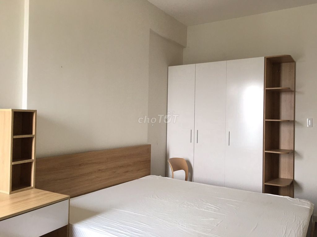 Rent a nice Safira apartment with three full-month bedrooms.