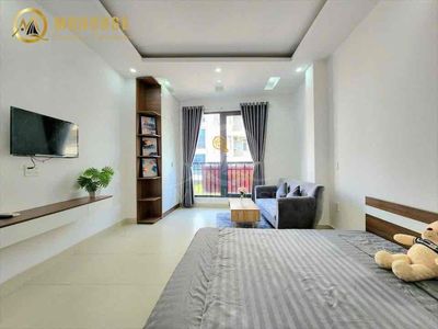 Rent a service apartment. 40 M2 full interior. Nguyễn Văn Đậu balcony.