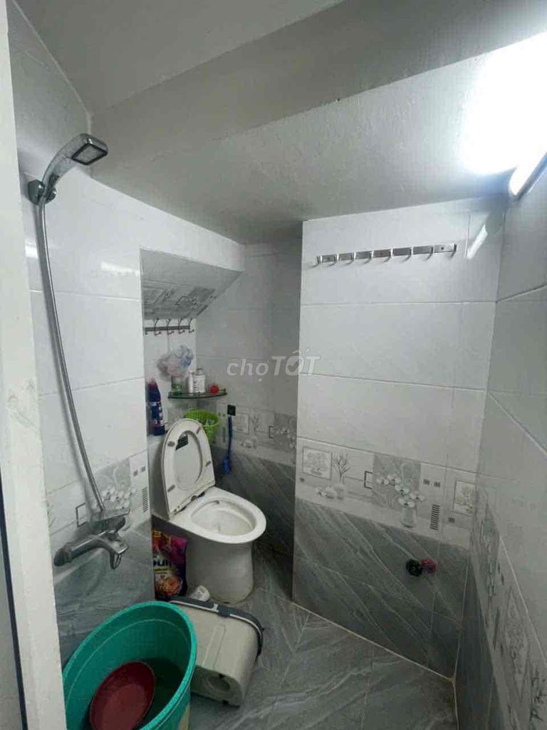 3rd floor bedroom near a high school, Thống Nhất-711