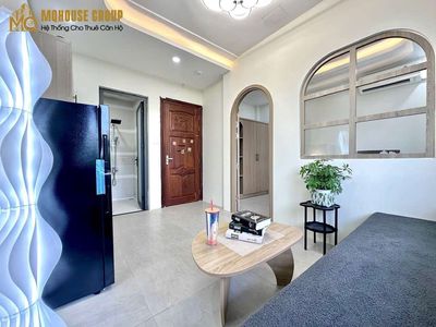 One bedroom, one window living room, 40 M2 in the center of the Czar.