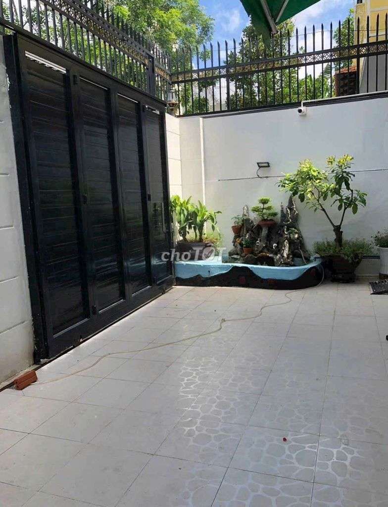 8 X 14 M house house 4 room