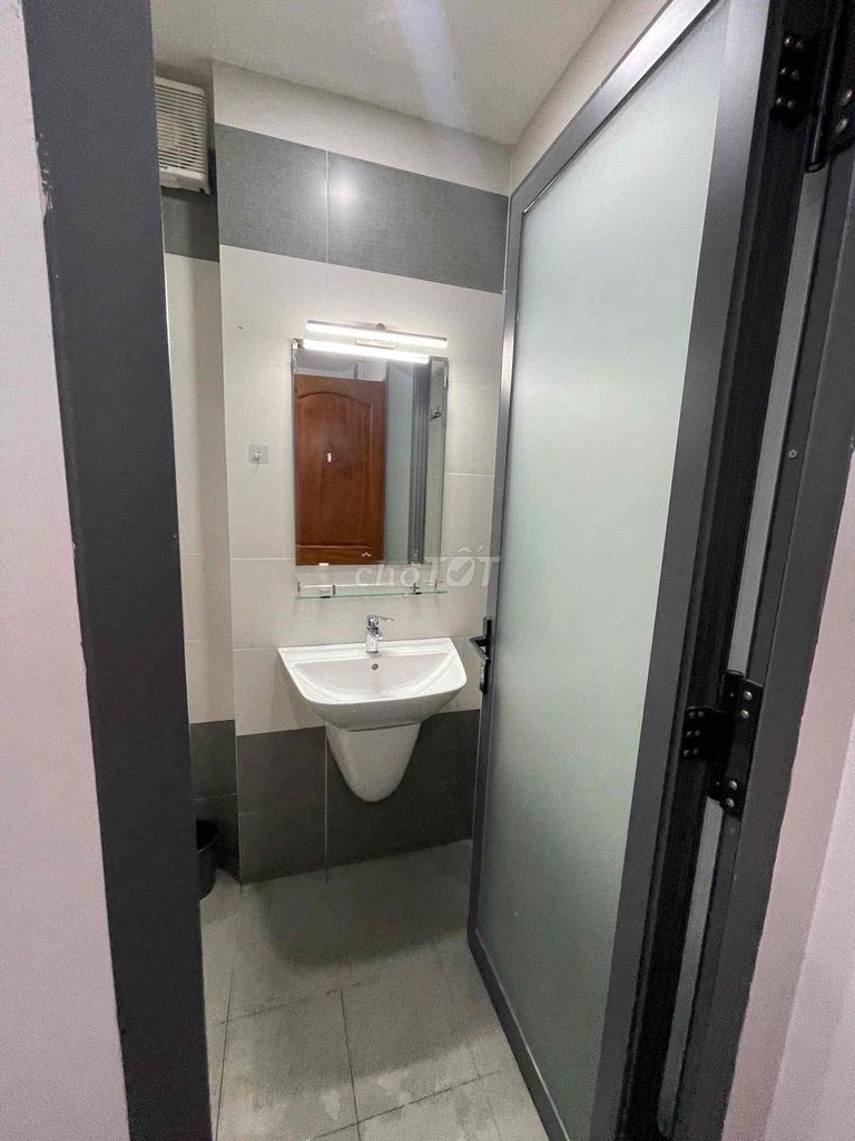 The apartment 35 m2 Full Kingdom Service, Tân Định District 1