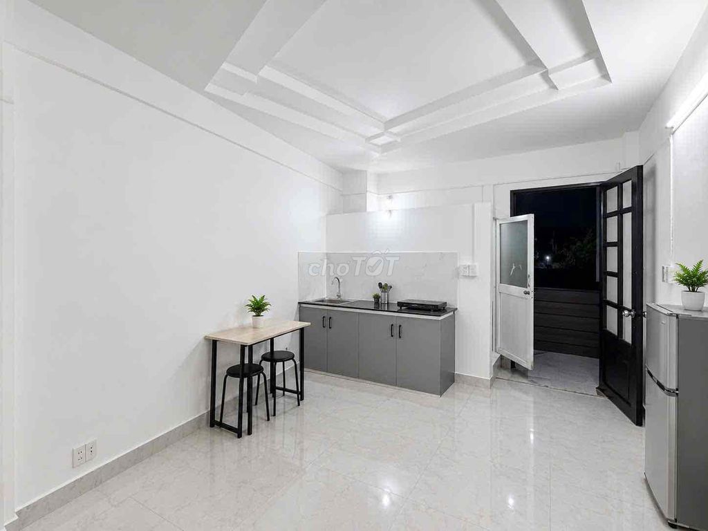 Room 1 of Bancol's bedrooms split the kitchen in Sen-Cafu-Cafu-Caft-The air conditioning.
