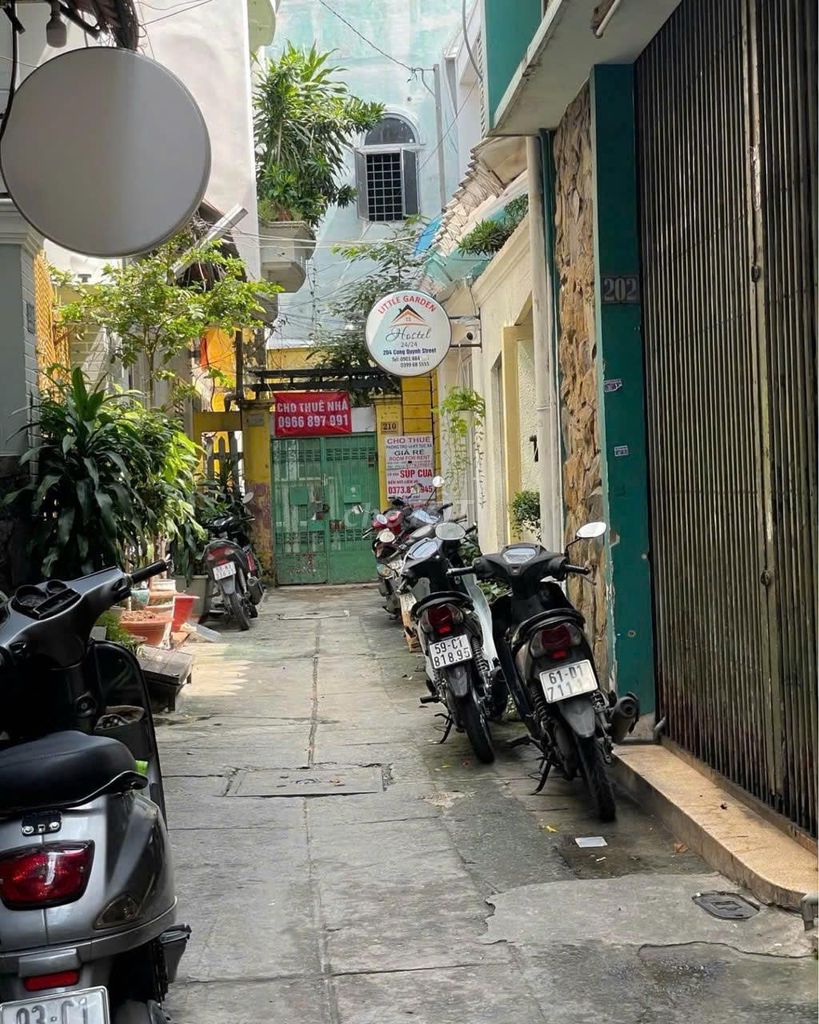 Rent 210 Cống Quỳnh, District 1 – 5 X20 M - 25 million.