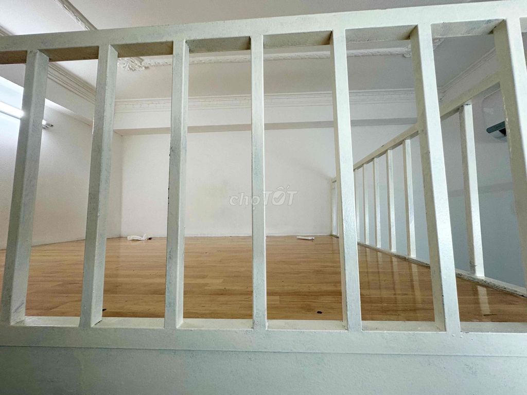 The full comfort room afterarting the murder of the fellow
