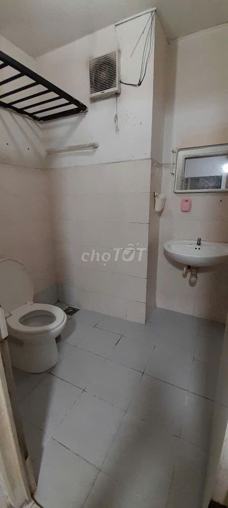 To rent a high-end apartment.