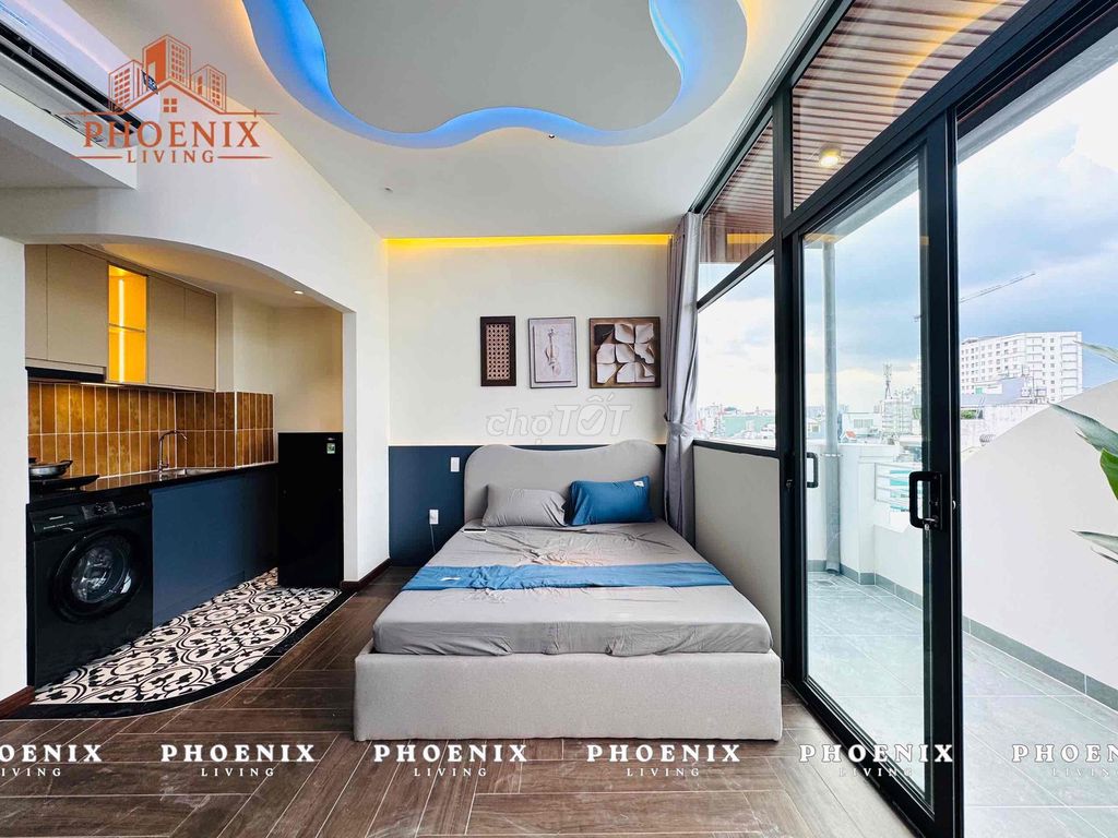 Opening the new house of luxury, fully equipped.