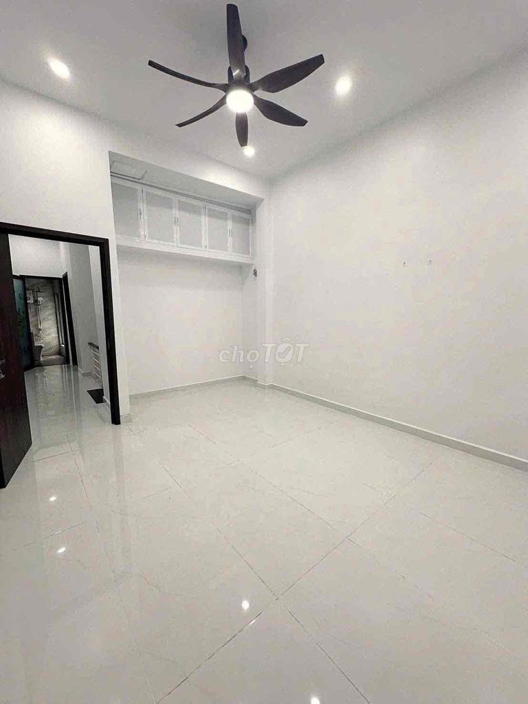 There's a new house right there.