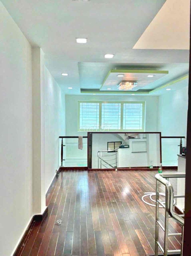 4-14 feet of sleeping room in a nice house.