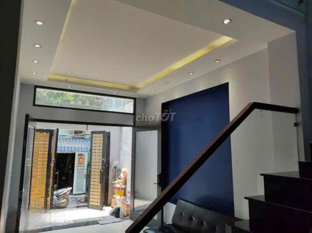 We're renting the house wide, 1 st floor, 1 st floor with a st - Ngô Tất Tố, Bình Thạnh
