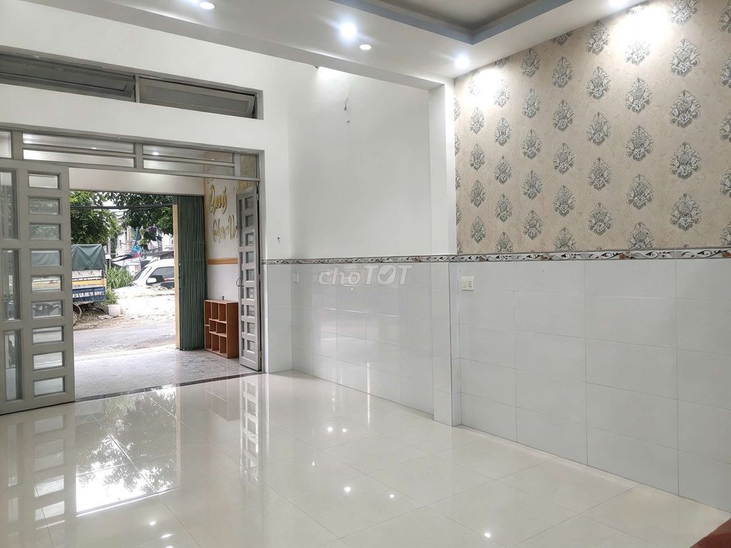 Renting a 1 Hiệp Thành house