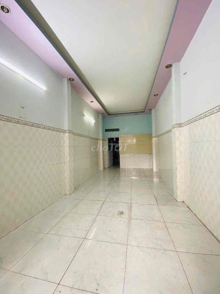 House 1 MM - 2 floors - 3 bedroom - 3 toilets. 385 Lê Văn Việt Road