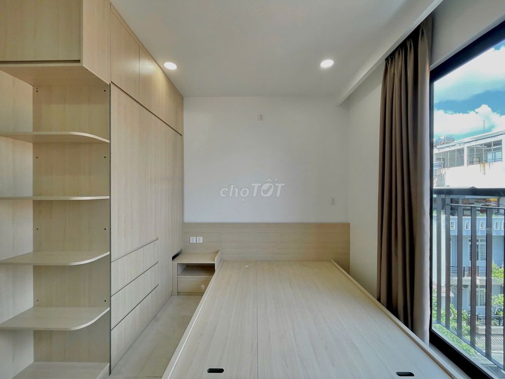 Tell Zhang to a Nguyễn Thái Sơn End Cleaner Room