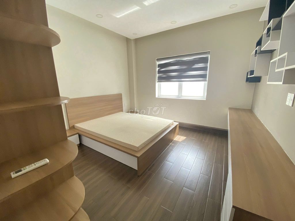 flat Mega Village filled out - 3 floors - full interior - bv security
