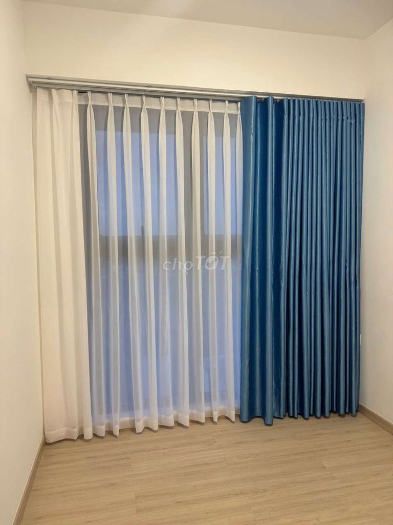 7 million corner rooms. Two bedrooms.