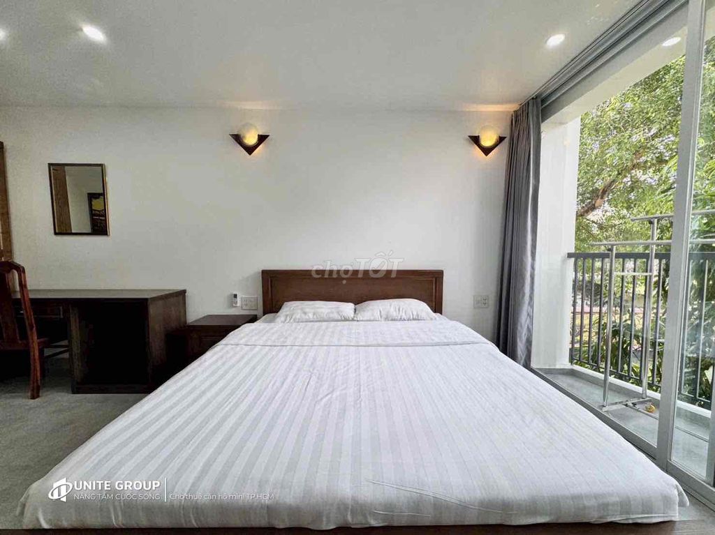 New house 100%, balcony chill - drug balcony, Bình Thạnh, 5 P to District 1.