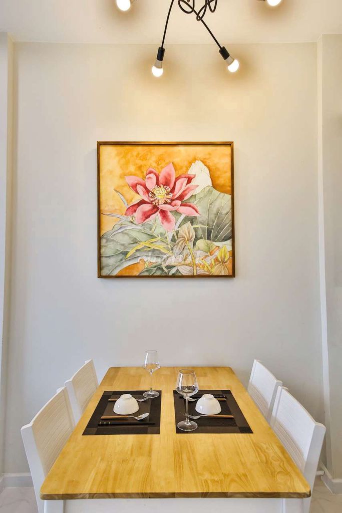 Very rare! 2 bedrooms. Three air-city-eight million, nearly 8.5 million.