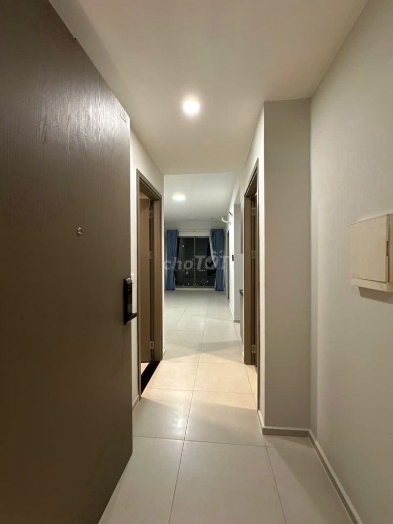 Renting two bedrooms 2 toilets - only 6 million and 5 Westgate apartments.