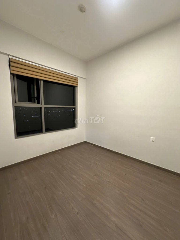 Renting two bedrooms 2 toilets - only 6 million and 5 Westgate apartments.