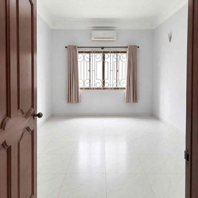 Rent one Võ Văn Tần (TK +1st floor).