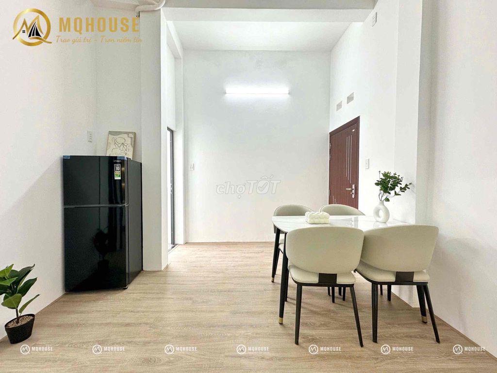 Super 2 bedrooms full interior - private washing machine at seven o'clock.